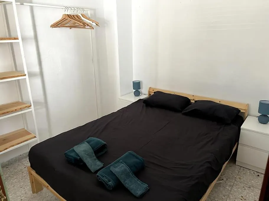 Cosy House, Sunny Terrace, Amazing Views & Outdoor Bathtub! Villa Granada