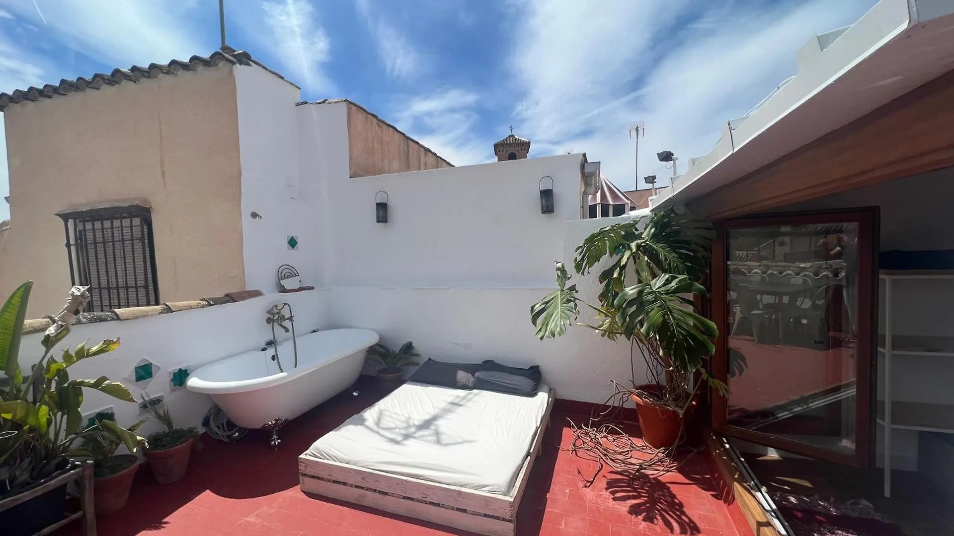 Holiday home Cosy House, Sunny Terrace, Amazing Views & Outdoor Bathtub! Villa Granada